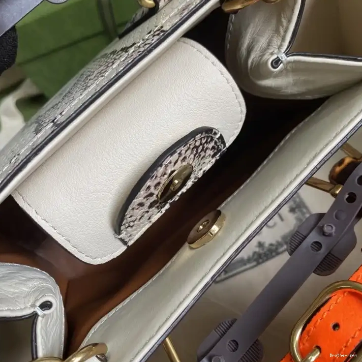 Brother sam s Gucci 2108YA0019 Bags 0714